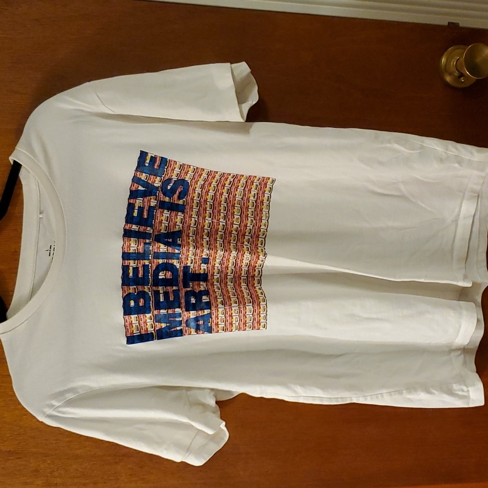 Uniqlo SPRZny warhol t shirt media is art L